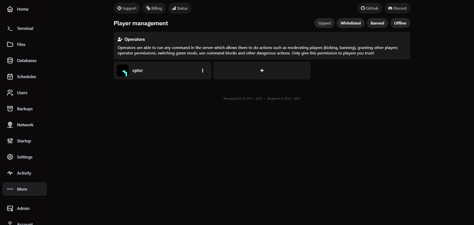 VaultScope Players dashboard listing active, whitelisted, opped, banned and offline users.